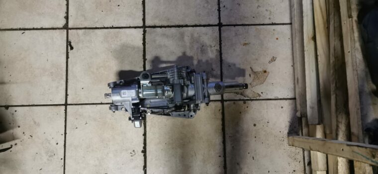 Jeep Grand Cherokee WK2 steering column for sale