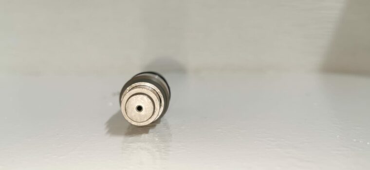 New 2.7 timing chain tensioner for sale
