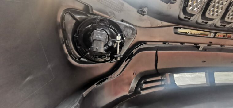 Jeep Compass new complete front bumper for sale