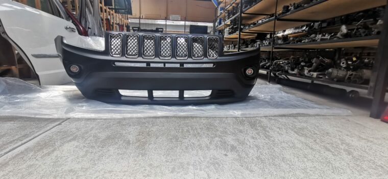 Jeep Compass new complete front bumper for sale