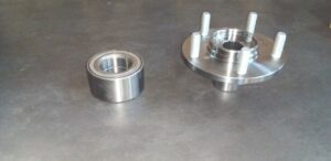 Dodge Caliber front wheel hubs for sale