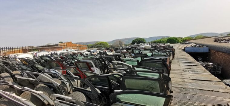 Dodge used Doors for sale