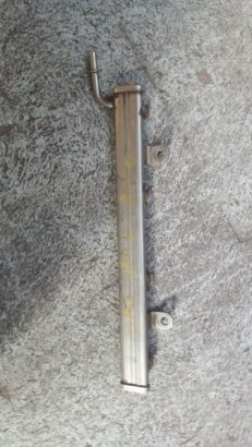 Dodge Caliber used fuel rail for sale.