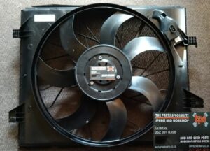 Jeep Grand Cherokee wk2 radiator fan and spares for sale