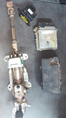 Chrysler Voyager 2.8 used Complete Lock Set for sale.