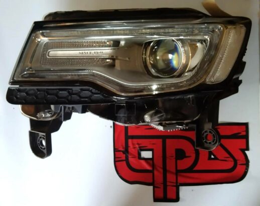 Jeep Grand Cherokee wk2 facelift used headlights for sale