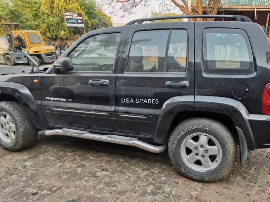 2.8/ 2003 Jeep Liberty Stripping for Spares!!!