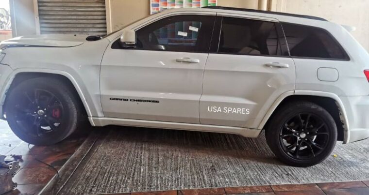 2014/ 3.0 Jeep Grand Cherokee Stripping for Spares!!!