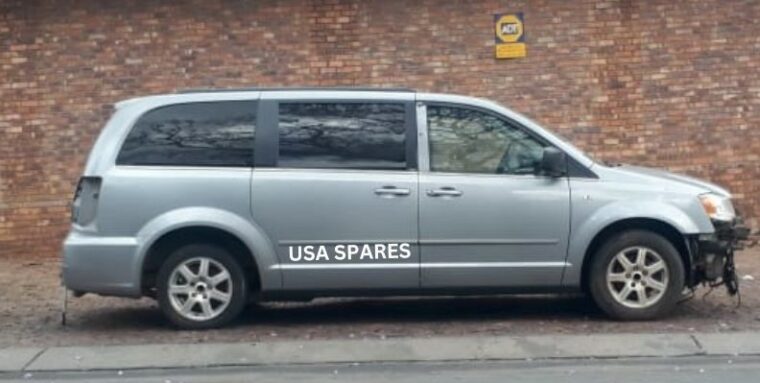 CHRYSLER GRAND VOYAGER 2.8 STRIPPINNG FOR SPARES