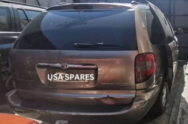 CHRYSLER GRAND VOYAGER 3.3 STRIPPING FOR SPARES.