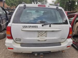 JEEP GRAND CHEROKEE 2.7 WJ STRIPPING FOR SPARES.