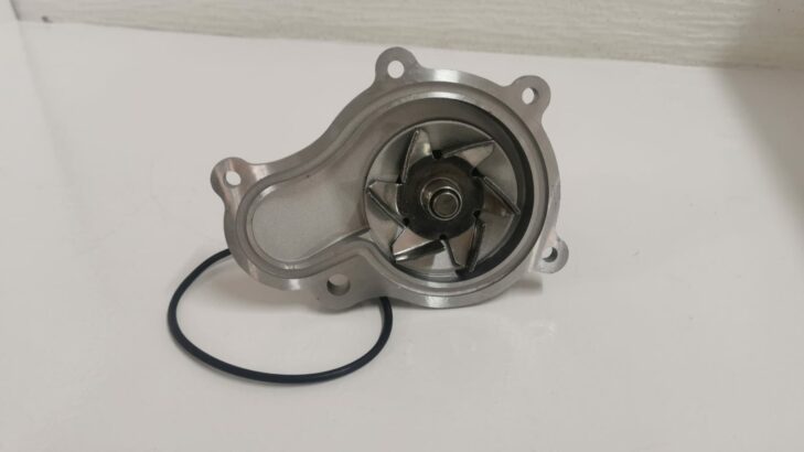 NEW CHRYSLER NEON WATER PUMP FOR SALE.